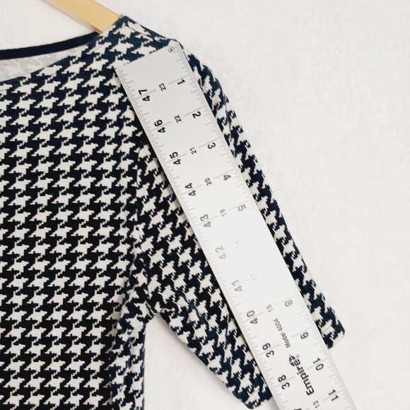 Lauren Ralph Lauren, Black & White Houndstooth Short Sleeve Cotton Top, Medium - Picture 11 of 13
